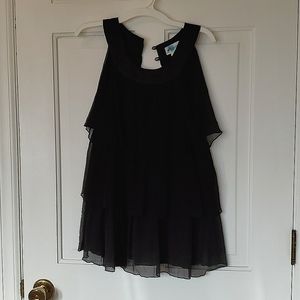 Fancy sleeveless maternity top